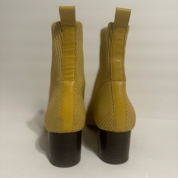 Everlane | The Glove Boot in Tumbleweed Yellow size 10.5 - Picture 8 of 10
